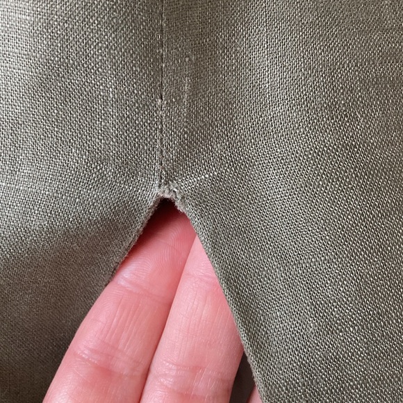 VINTAGE | Oleg Cassini Olive 🫒 Green Petal Hem linen midi skirt size 12 - Picture 5 of 10